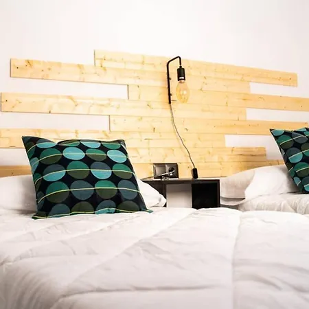 Apartment A C C